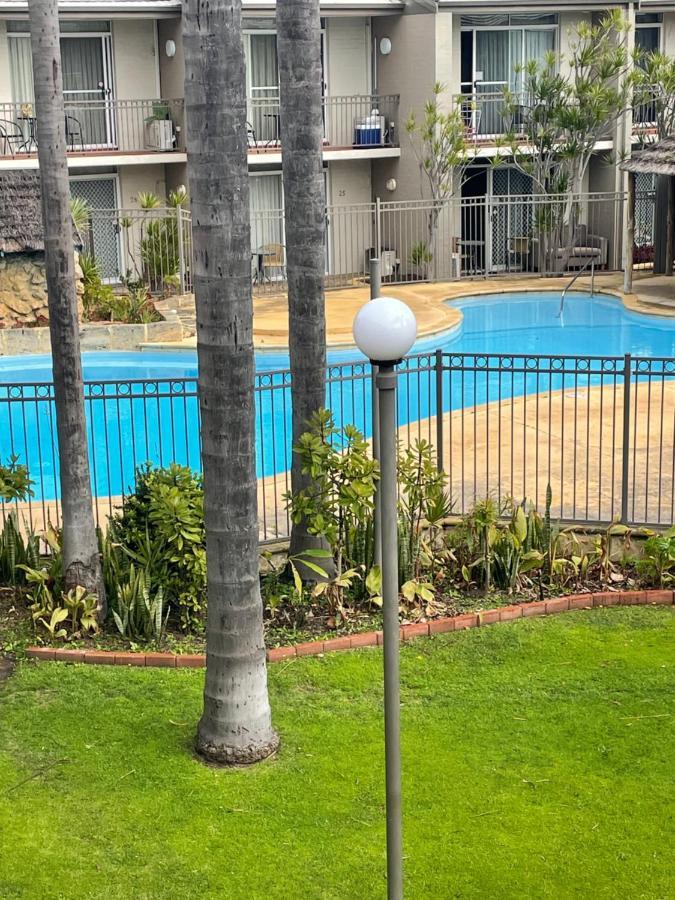 Tranquility At Mandurah Apartments Exterior photo